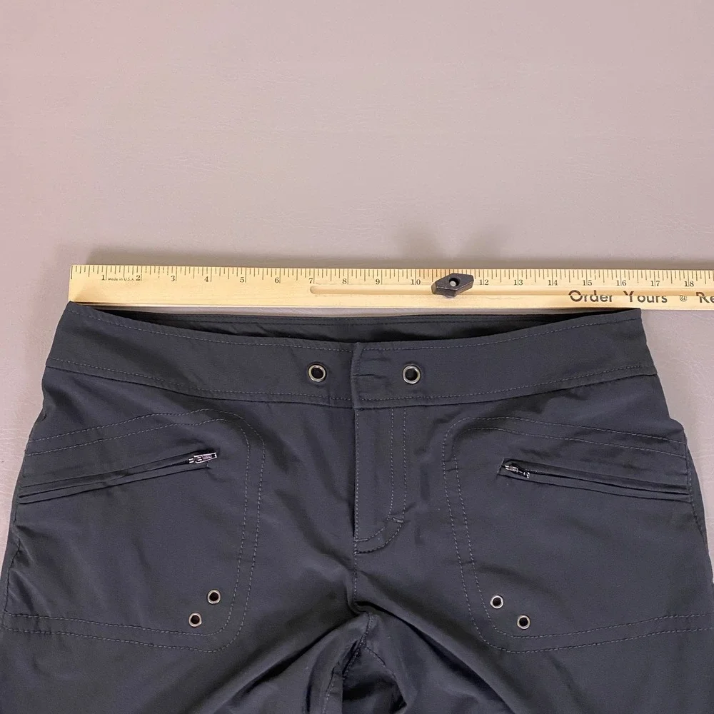 Athleta Hiking Cargo Shorts Women's Size 10‎ Gray Style Outdoor Utility *Flaw*
